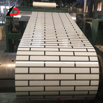 Korosi tahan PPGI Steel Coil Prepainted Galvanized Steel Sheet Cocok untuk atap struktural dan penggunaan industri