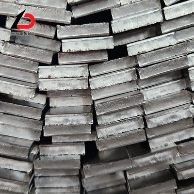 Hot Rolled Soft Carbon S235jr Steel Flat Bar Custom Made Alloy Untuk Bahan Bangunan
