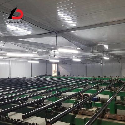 Pipa Baja Karbon A106 Grb A53 Grb API 5L X42/X52/X65/X70/X80 A333 Pipa Tanpa Sambungan Baja Alloy Sch40 Sch80 Tabung Gas Fluida Tanpa Sambungan