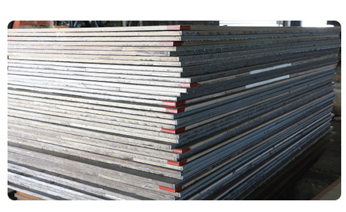 Q235B Ss400 S235jr ASTM A36 St37-2 Q345b S355jr Plat baja bergelombang panas Lemparan besi datar Jaring lentur formwork lembaran logam untuk konstruksi beton 3