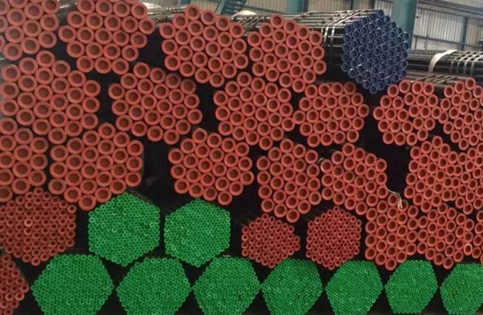 Kualitas Baik ASTM A106 / API 5L Sch 40 Sch 80 Sch120 Baja Hitam Dicat Pipa Tanpa Jajar Harga Pipa Baja Karbon 4