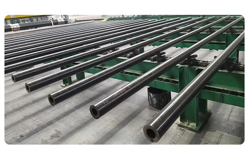Harga yang baik A333 St52 A106b SA210c SA192 A192 Carbon Alloy Boiler Precision API 5L Seamless Steel Pipe untuk Oil, Gas Pipe 2